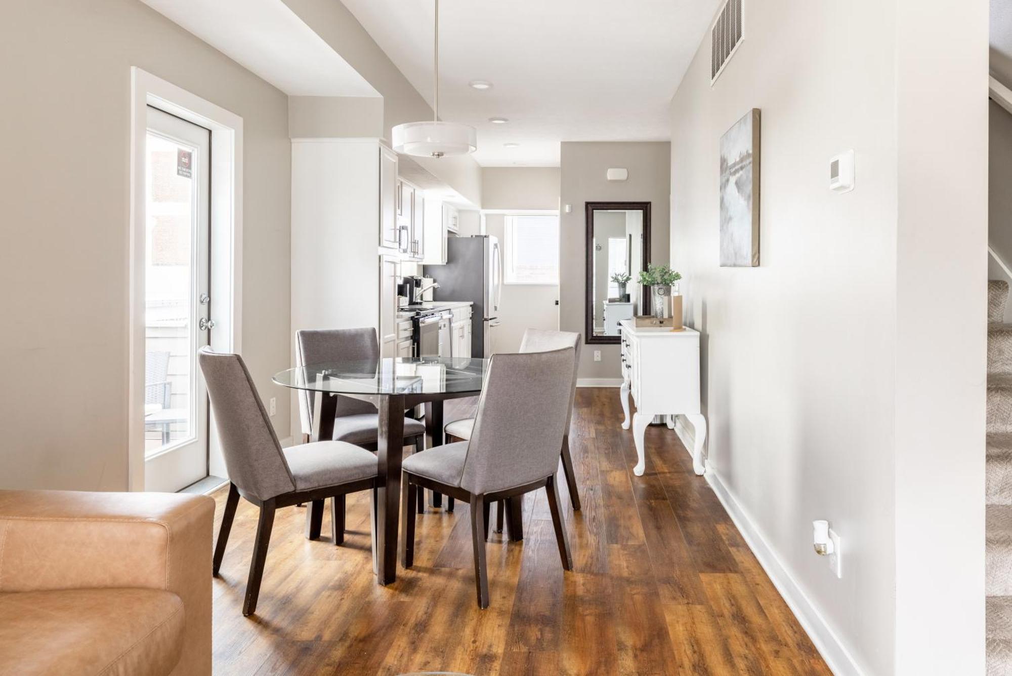Luxury Downtown Townhome Private Garage Unit 9 Кливланд Екстериор снимка
